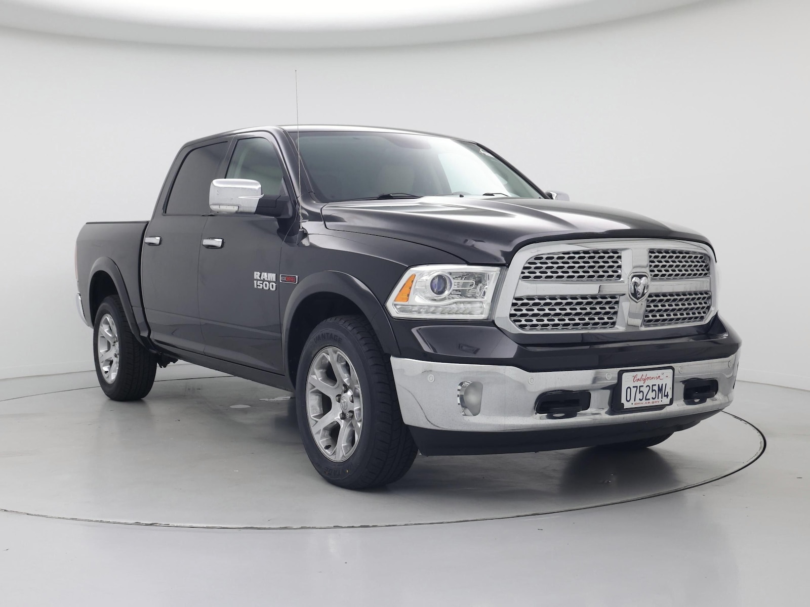 ram ram 1500 pickup 2018 1C6RR7NM7JS355584 image ram ram 1500 pickup 2018 1C6RR7NM7JS355584 image